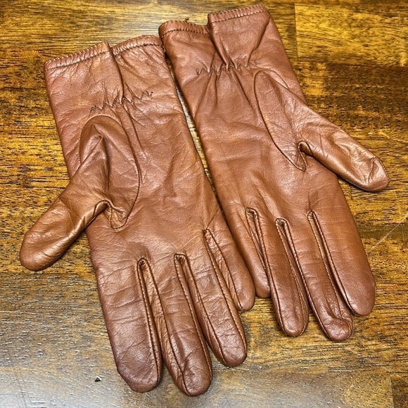 Grandoe genuine leather outer shell size Medium gloves chestnut color - Picture 3 of 12